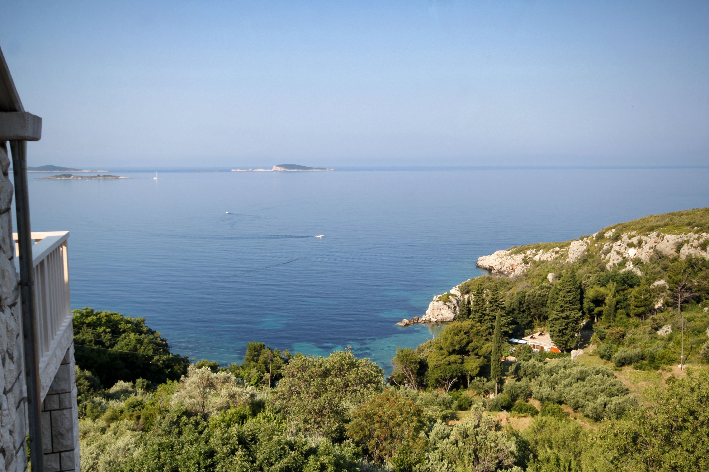 Four bedroom house with terrace and sea view Soline, Dubrovnik  K