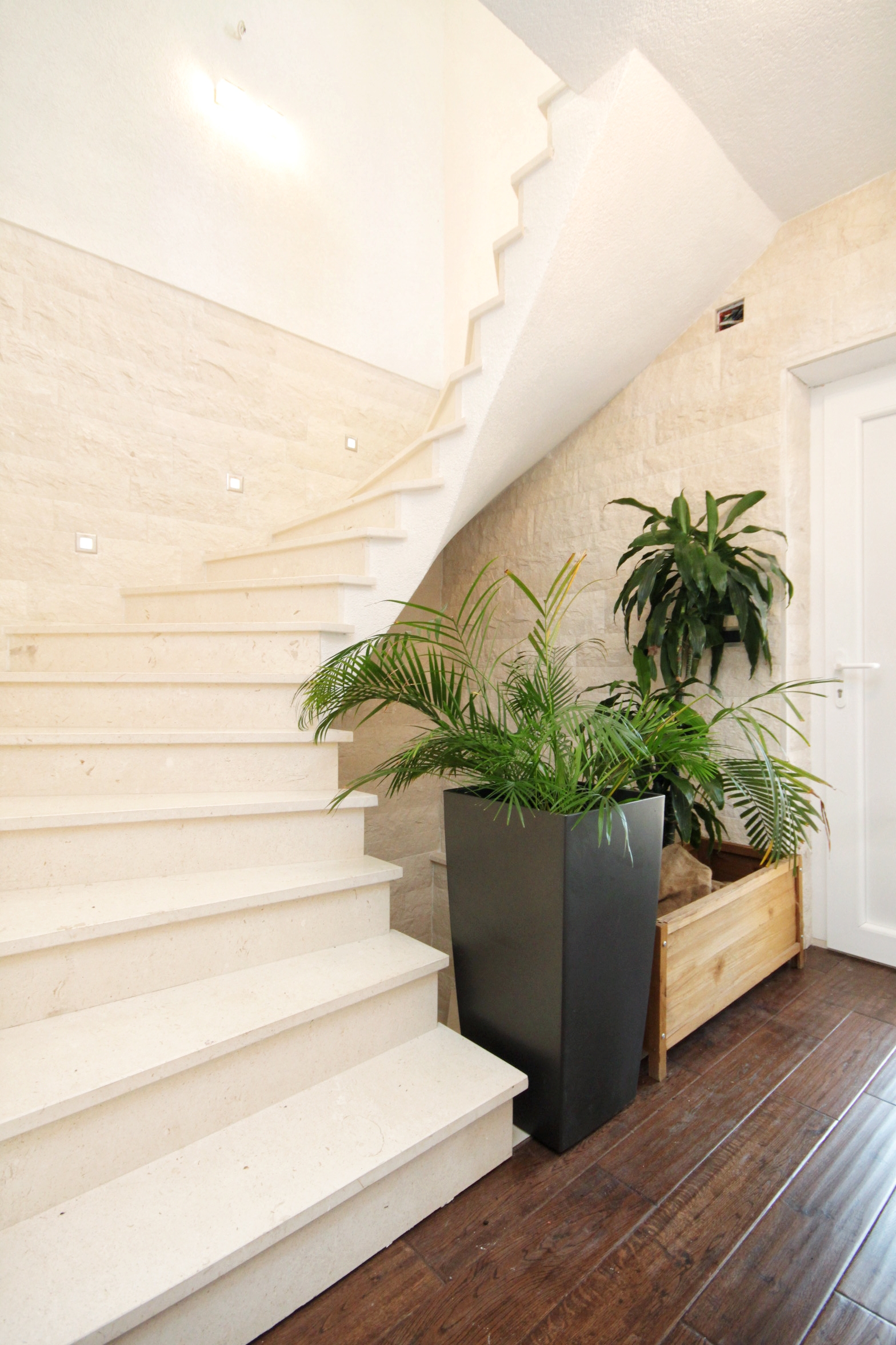 Four bedroom house with terrace and sea view Soline, Dubrovnik  K