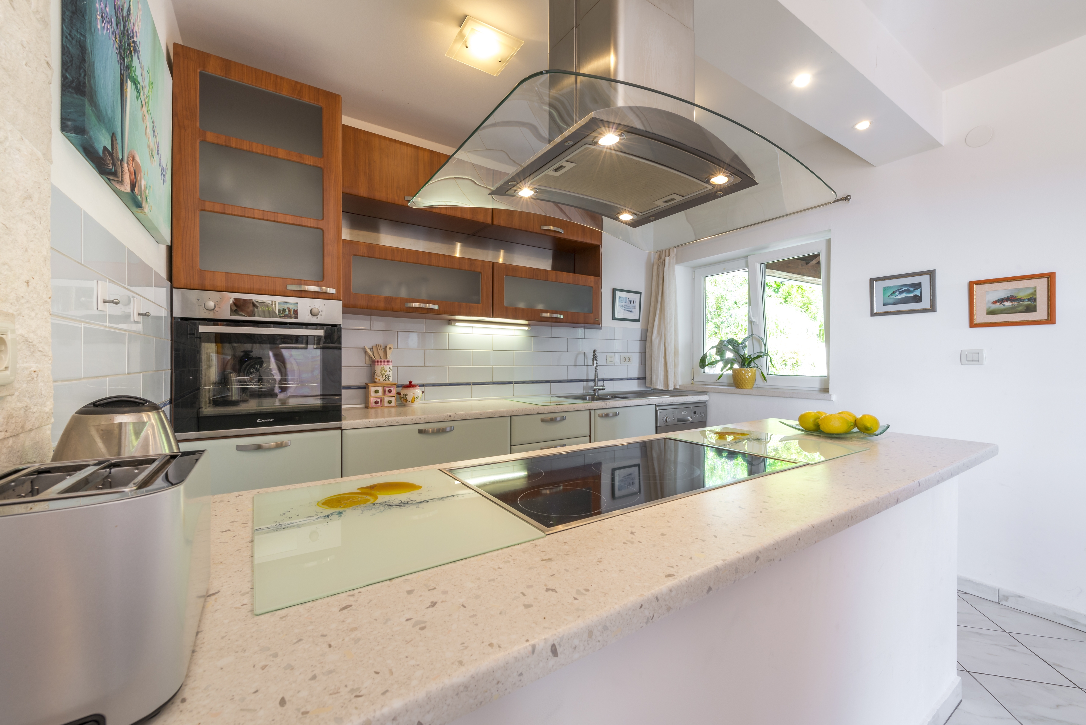 Four bedroom house with terrace and sea view Soline, Dubrovnik  K