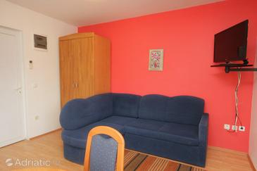 Living room Povljana, Living room in the studio-apartment, WIFI.