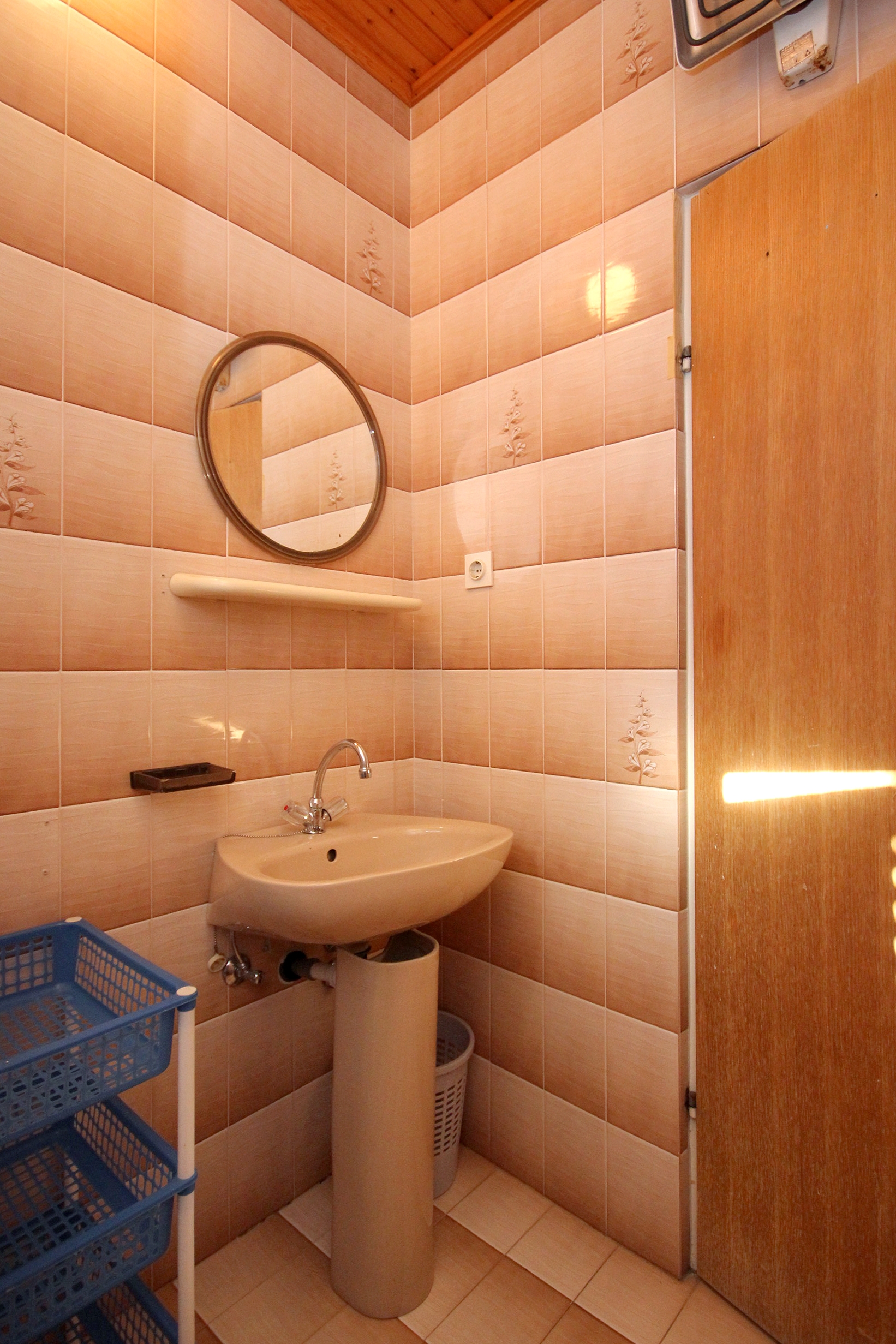 One bedroom apartment with terrace and sea view Mandre, Pag  A-a