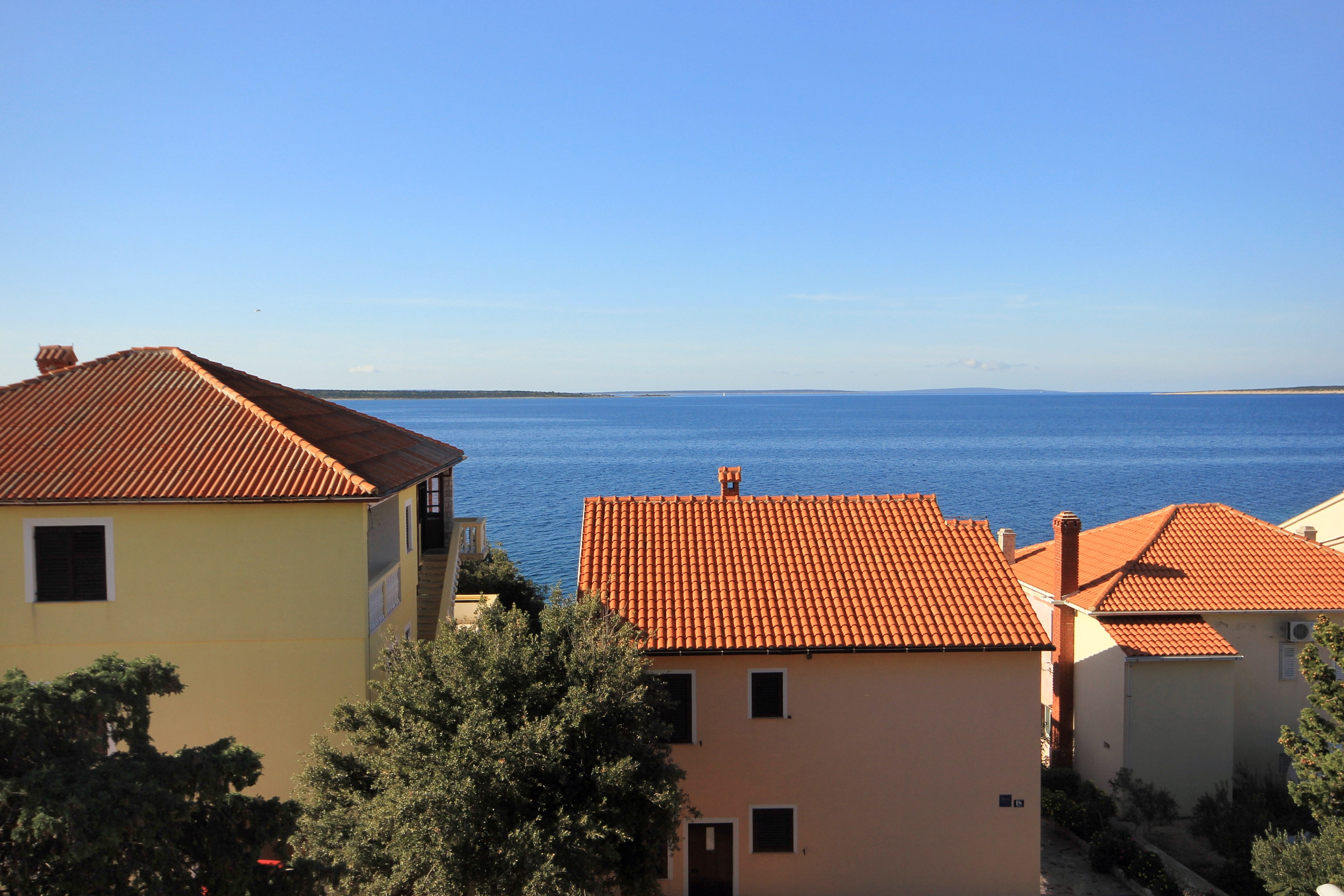 One bedroom apartment with terrace and sea view Mandre, Pag  A-a