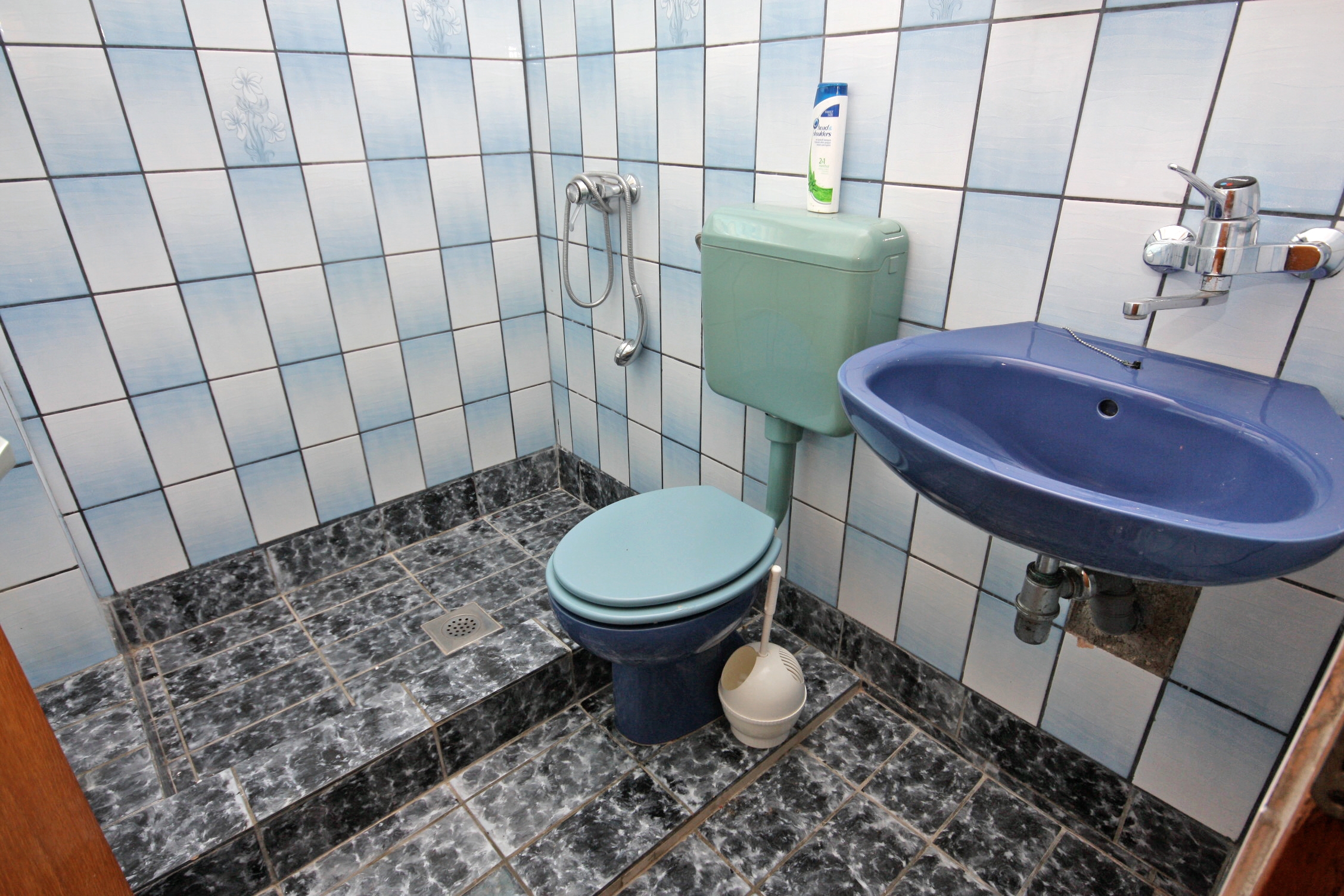 Comfortable and spacious apartment with balcony and sea view Sveti Petar, Biograd  A-b