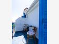 Balcony 2 Sućuraj, Balcony 2 in the apartment, with a sea view, (pet friendly) and WiFi.