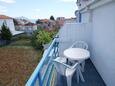 Sućuraj, Balcony 2 in the apartment, with a sea view, (pet friendly) and WiFi.