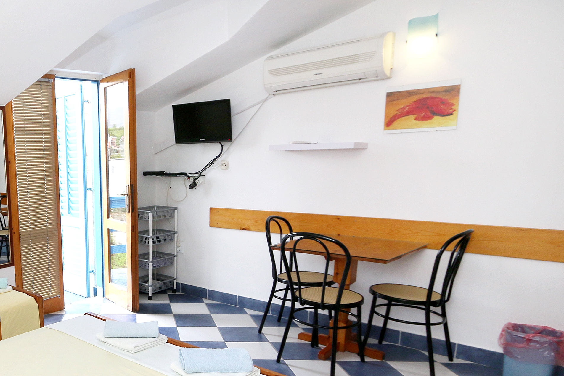 Studio flat with balcony and sea view Sućuraj, Hvar (AS-3589-l)