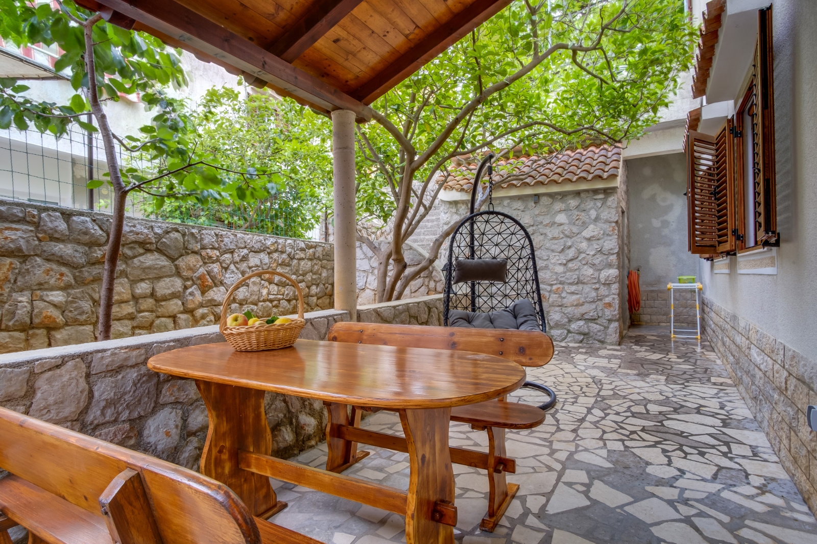 Two bedroom apartment with terrace Mali Lošinj, Lošinj  A-c