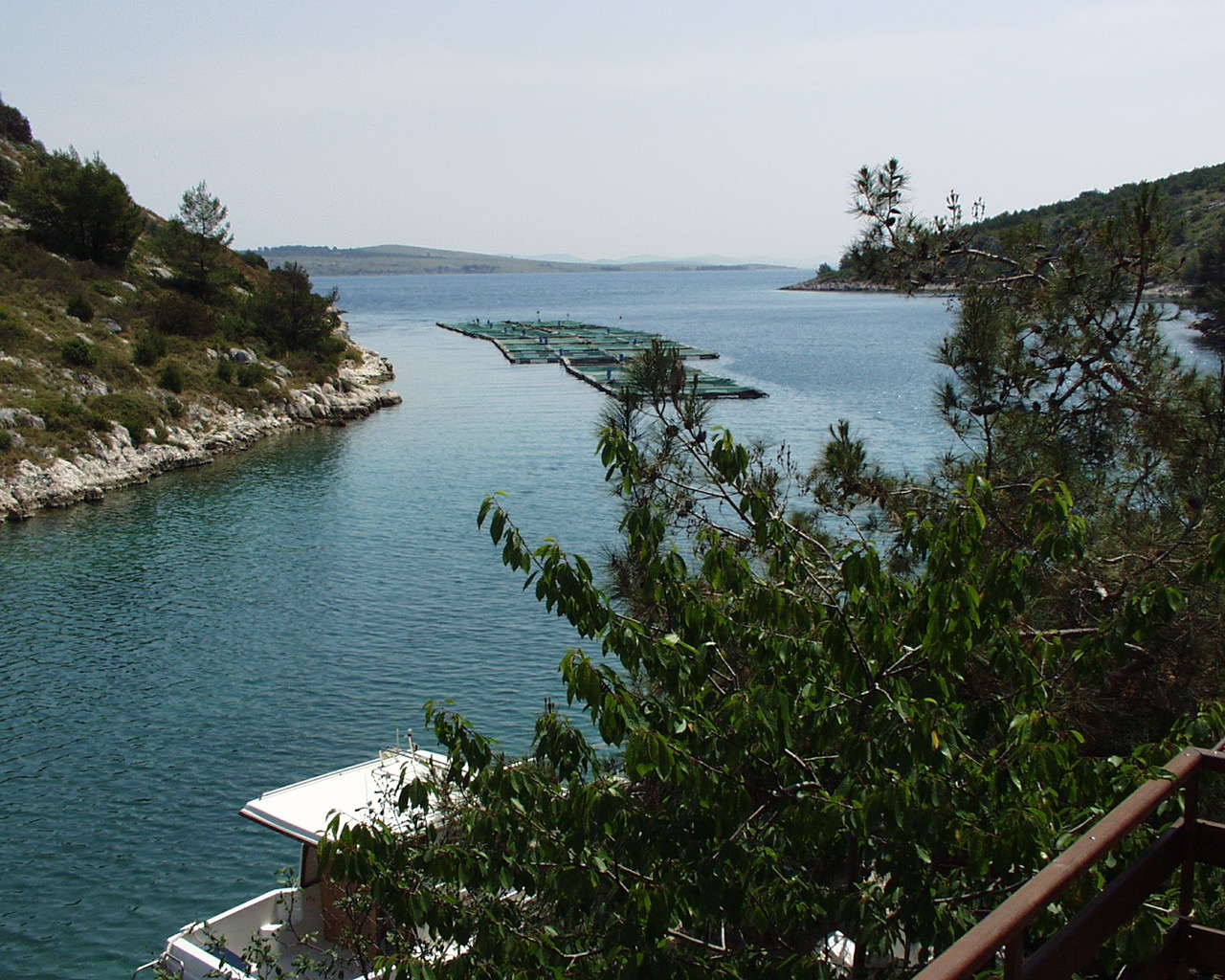 Two bedroom apartment near beach Cove Dumboka, Dugi otok  A-a