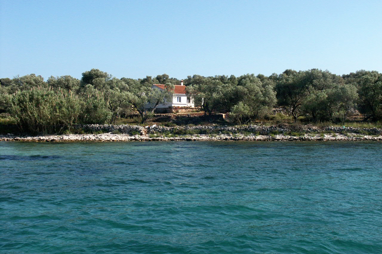 Haus im Ort Krknata (Dugi otok), Kapazität8+1 Ferienhaus in Kroatien