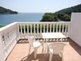 Terrace Saplunara, Terrace in the room, s pogledom na more.
