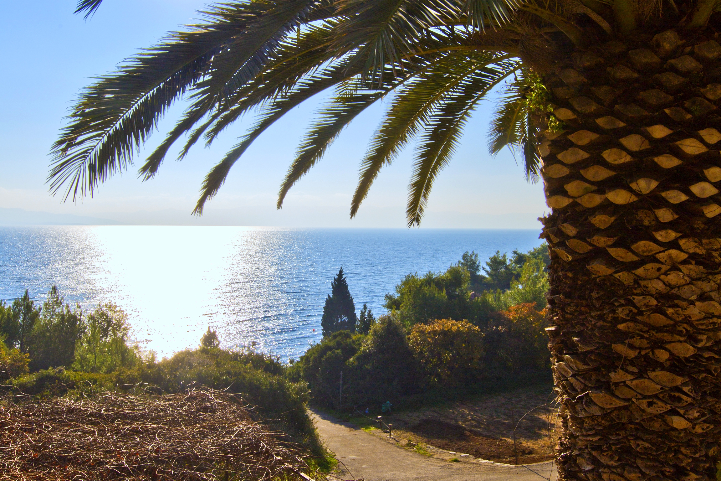 Four bedroom apartment with balcony and sea view Cove Tvrdni Dolac, Hvar  A-c