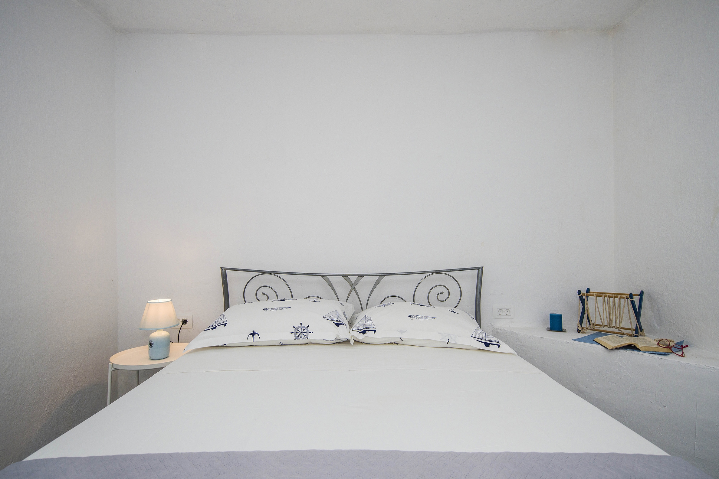 Four bedroom house near beach Cove Skozanje, Hvar  K