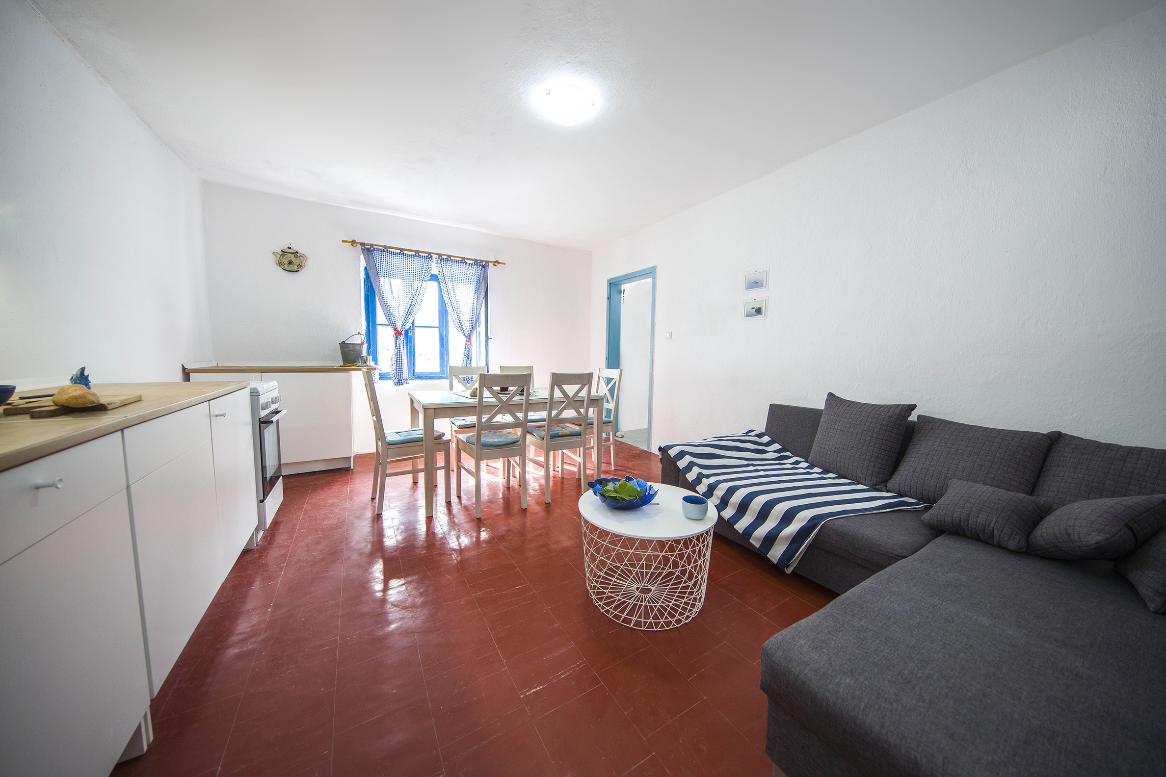 Four-bedroom house near beach Cove Skozanje, Hvar (K-4009) Four-bedroom house near beach Cove Skozanje, Hvar (K-4009)