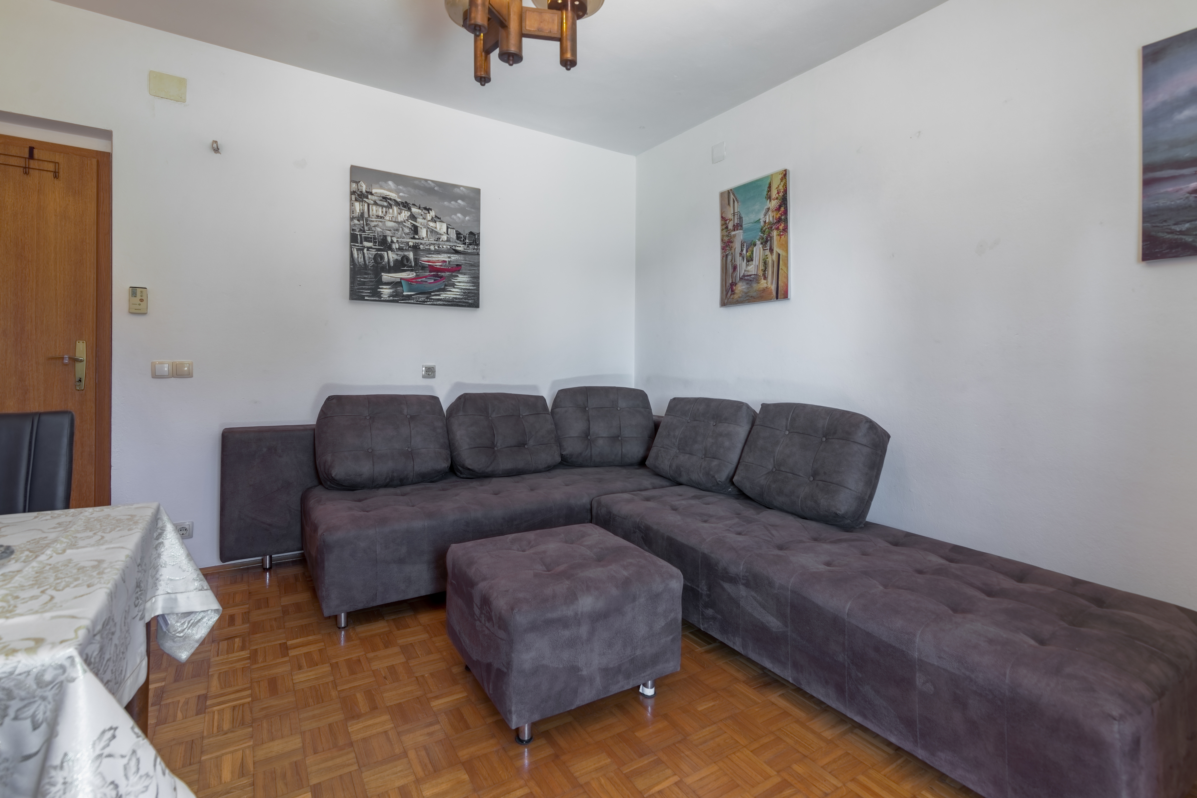 One bedroom apartment with terrace and sea view Jelsa, Hvar (A-4017-b) One bedroom apartment with terrace and sea view Jelsa, Hvar (A-4017-b)