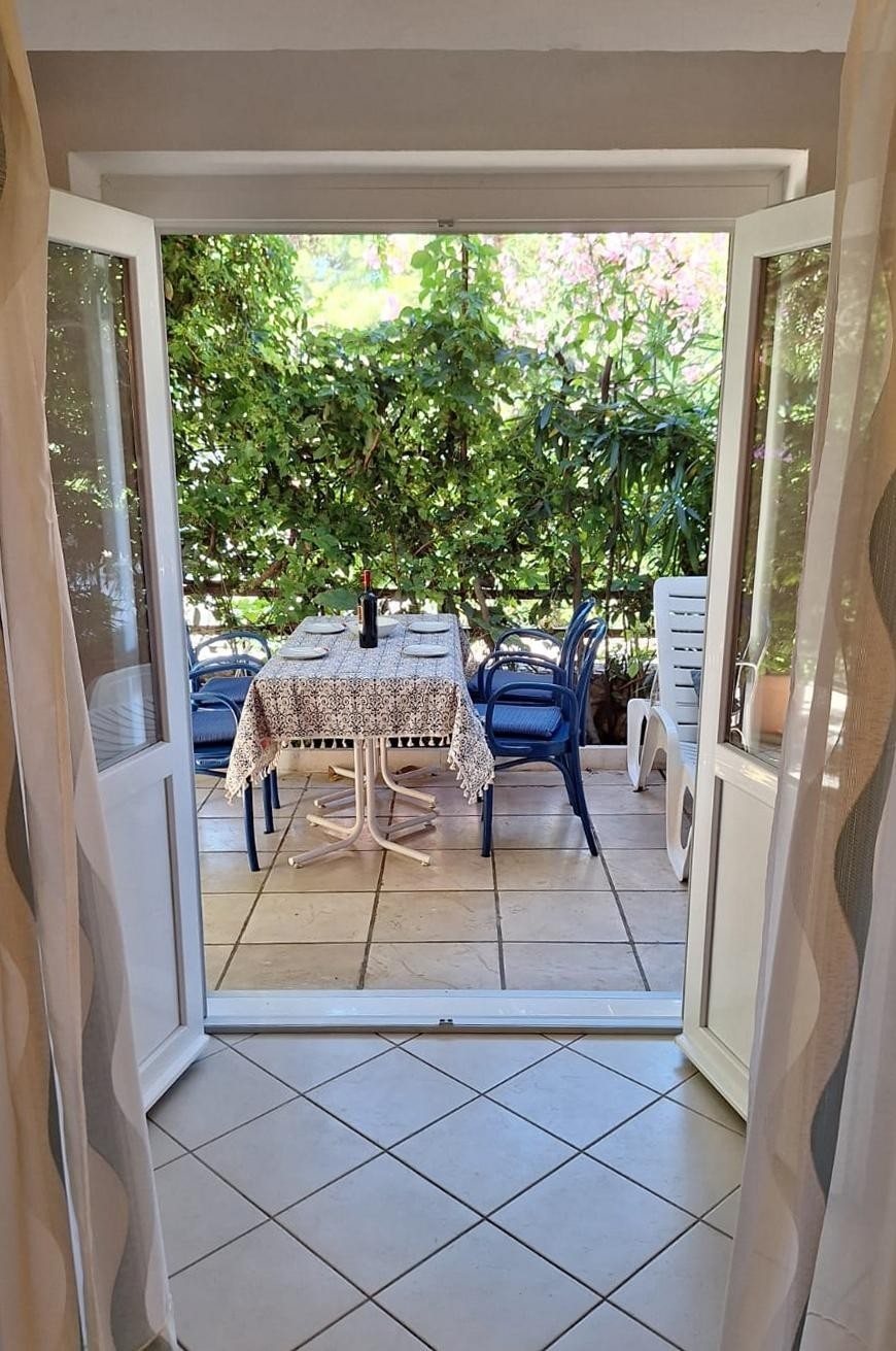 Two bedroom apartment with terrace Jelsa, Hvar  A-c