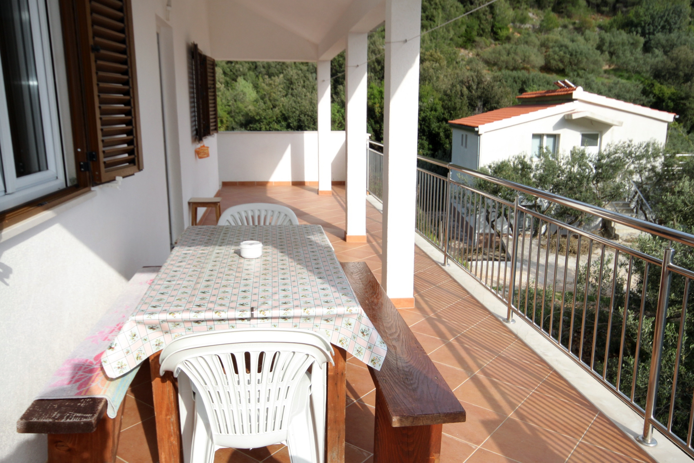 Three bedroom apartment with terrace and sea view Cove Skozanje, Hvar  A-b