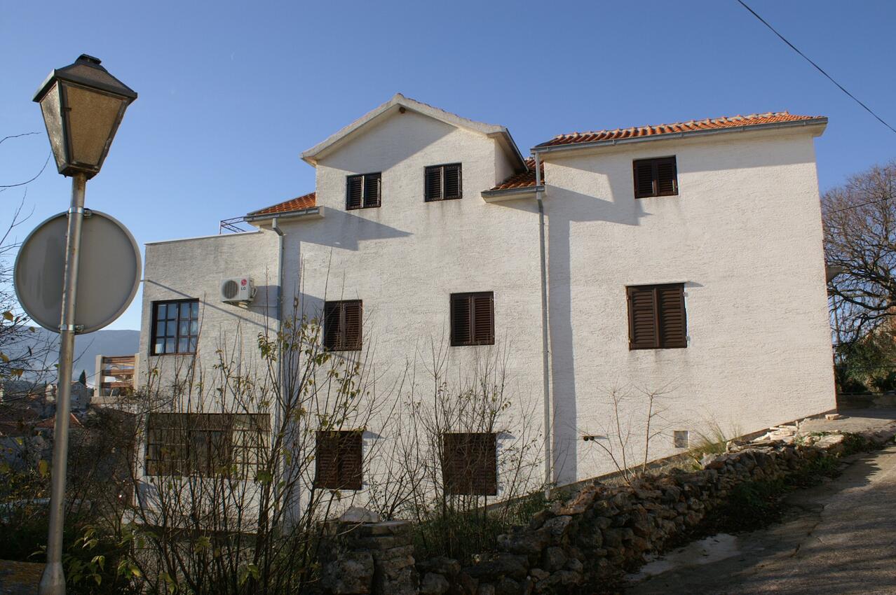 Apartmán v meste Vrboska - 4025