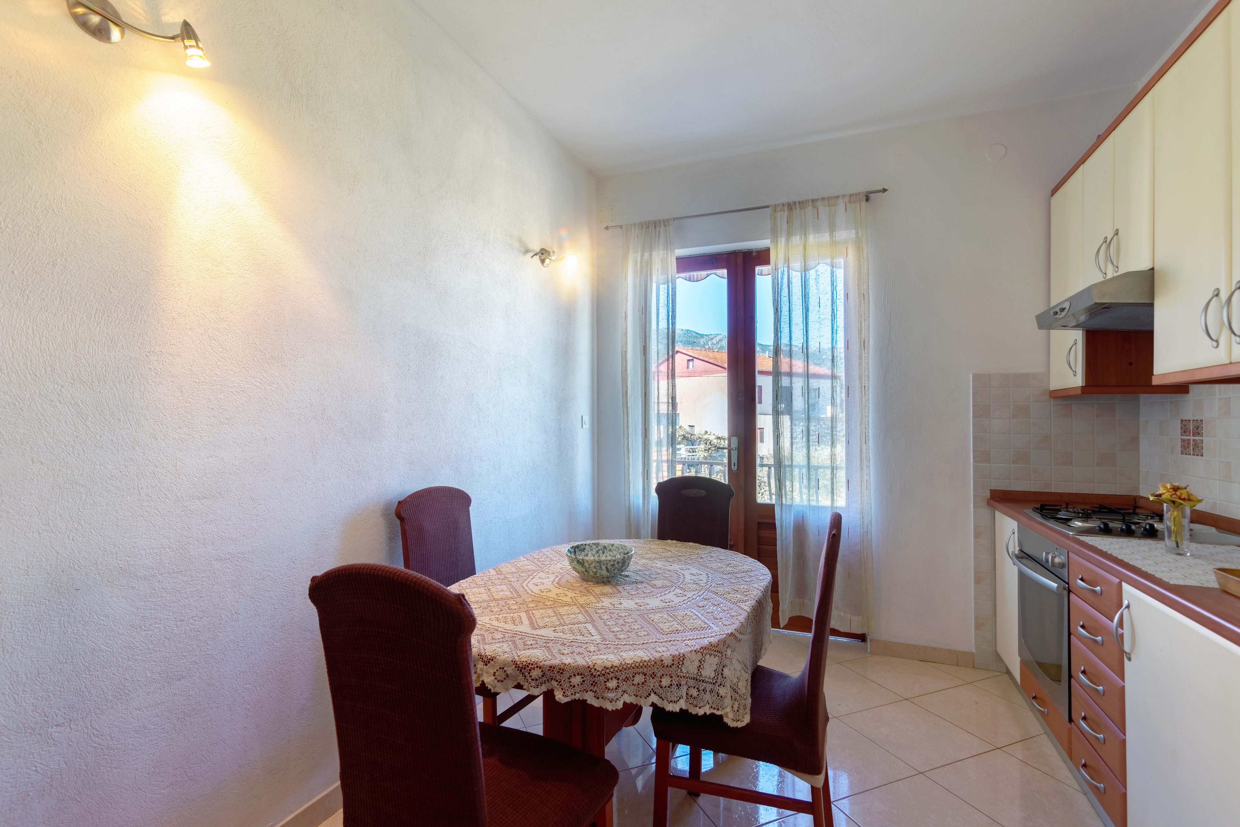 Two bedroom apartment with terrace Jelsa, Hvar (A-4028-a) Two bedroom apartment with terrace Jelsa, Hvar (A-4028-a)