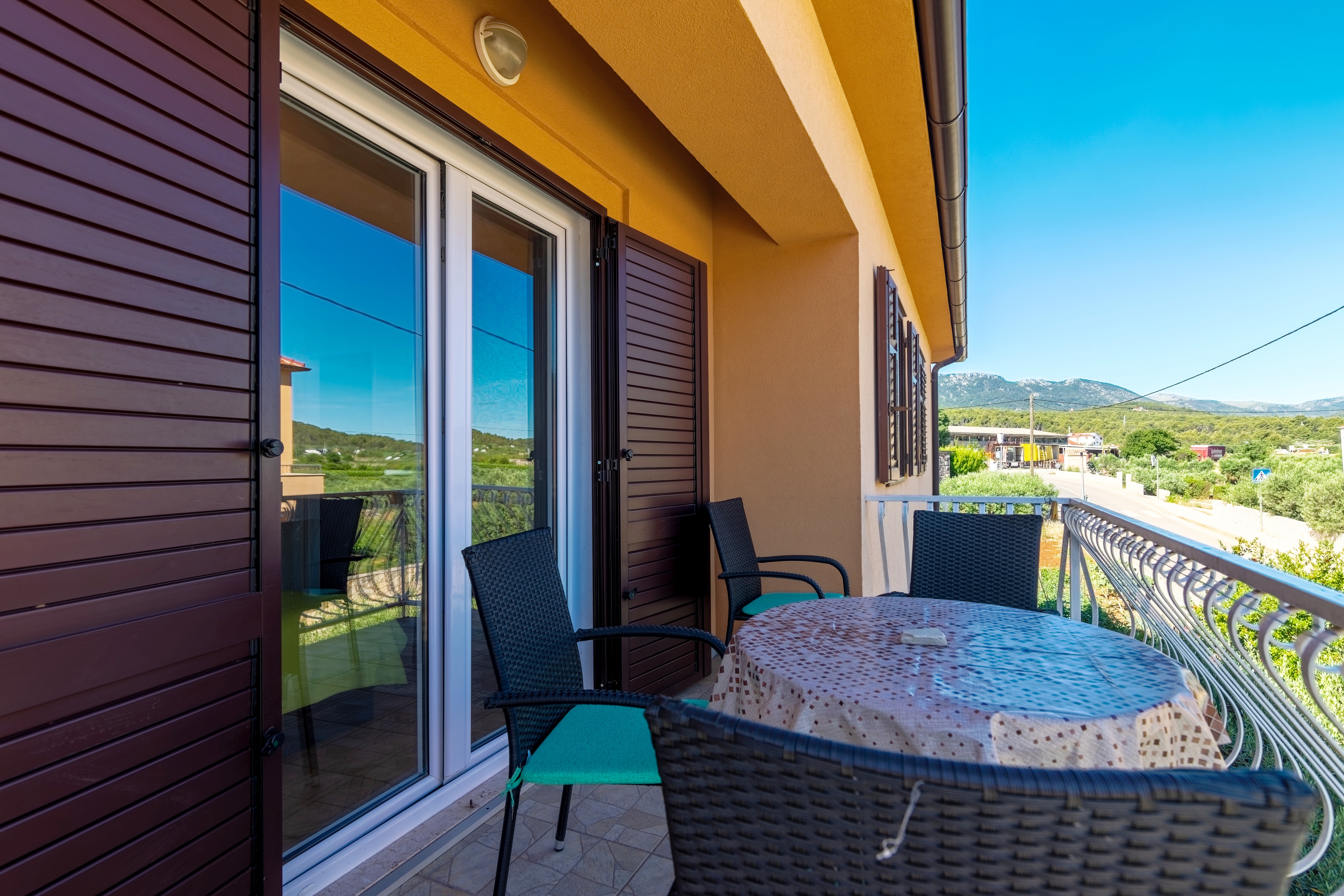 Two bedroom apartment with terrace Jelsa, Hvar  A-a