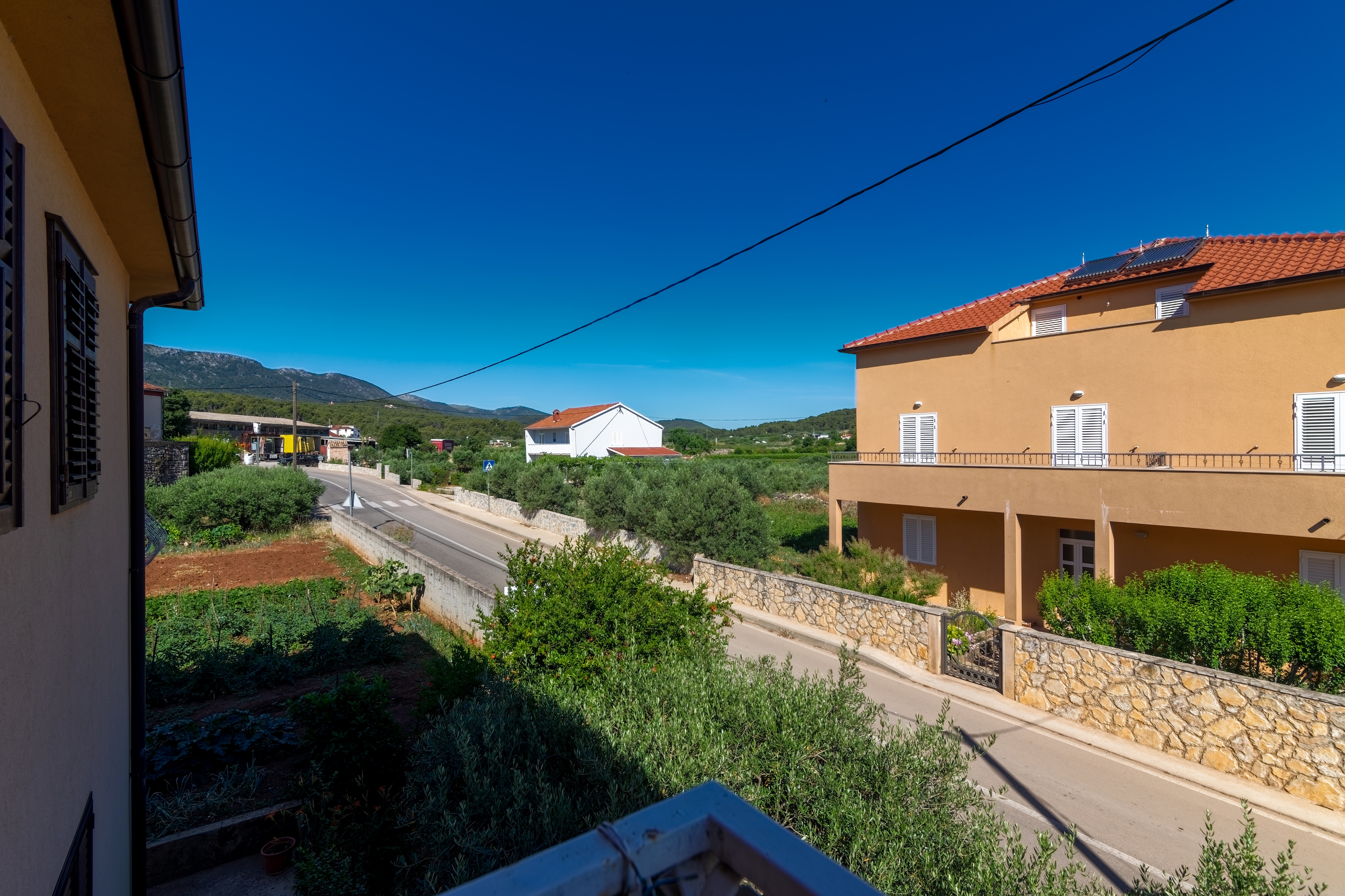 Two bedroom apartment with terrace Jelsa, Hvar  A-a