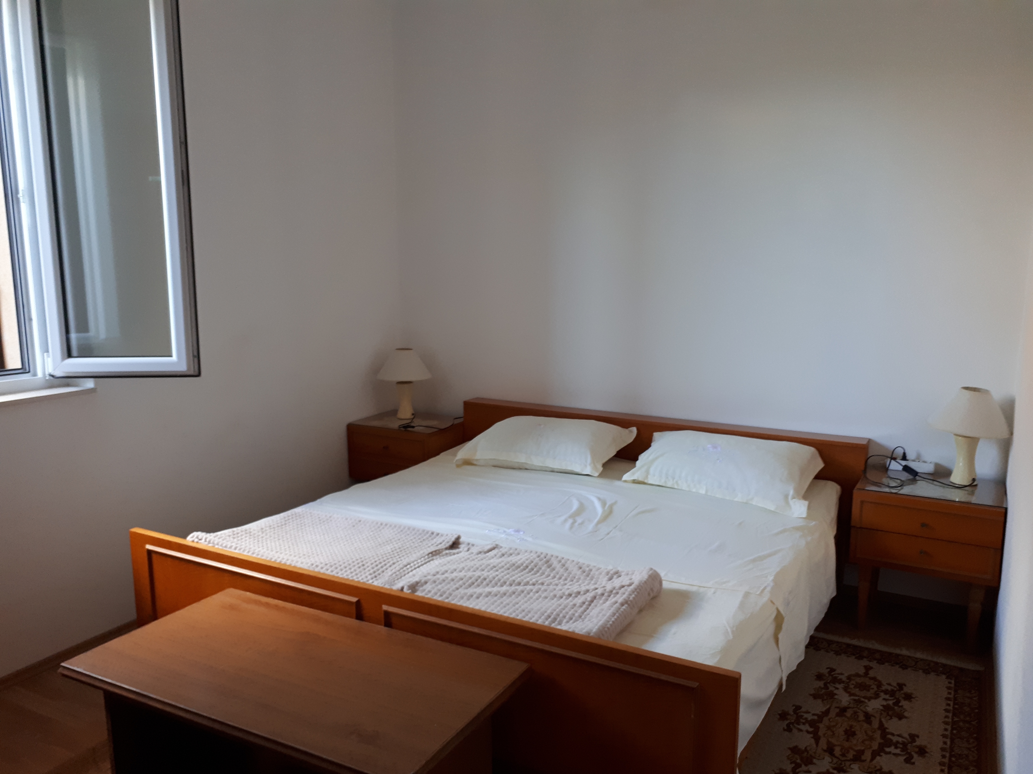 Two bedroom apartment with terrace Jelsa, Hvar  A-b