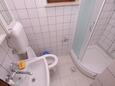 Ванная комната 2 Sućuraj, Ванная комната 2 в размещении типа apartment, Домашние животные допускаются и WiFi.