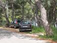 Parking lot Jelsa, Hvar, Parking lot 4032 - Apartments by the sea.