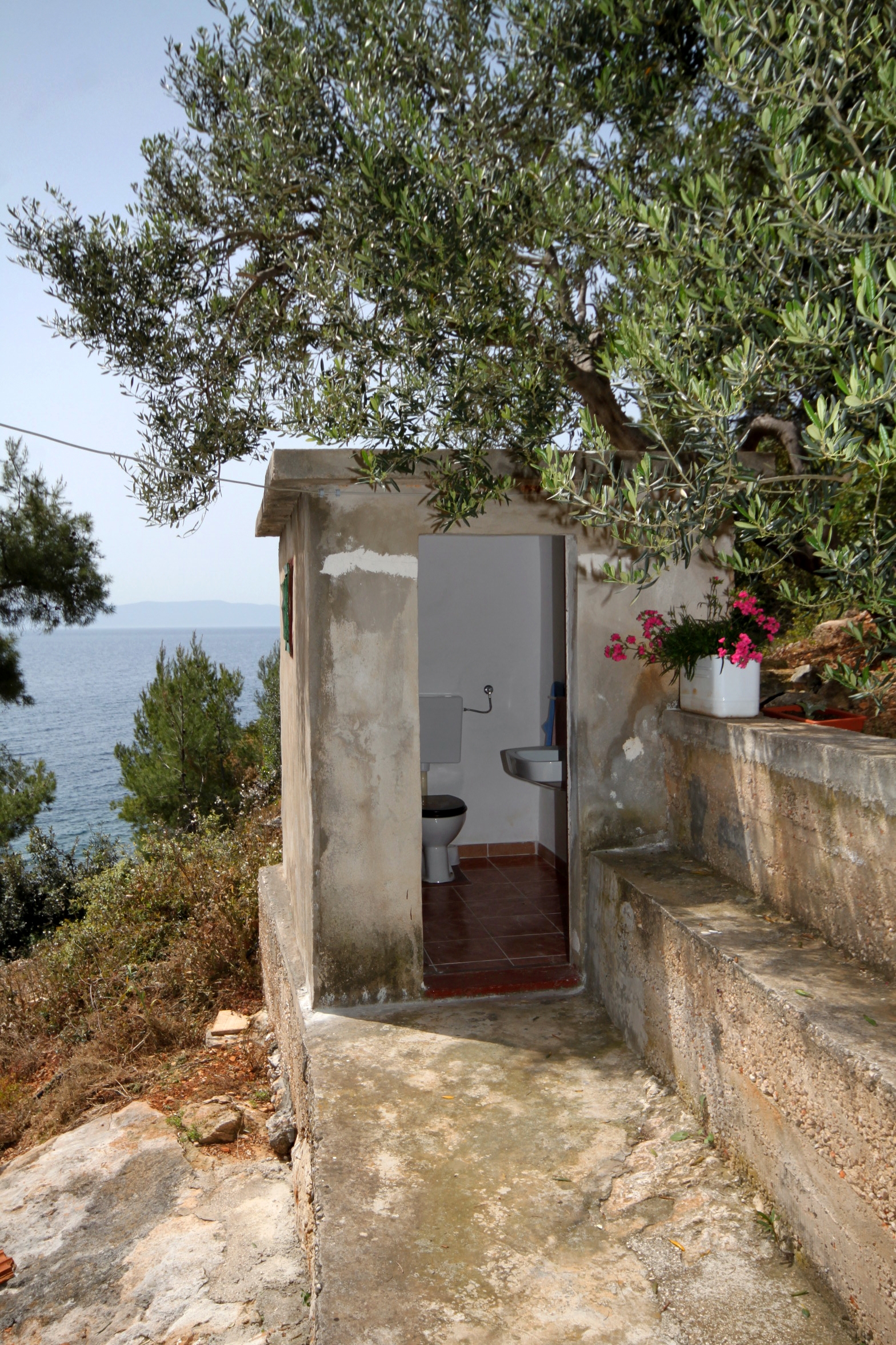 Four bedroom house near beach Cove Lučica, Hvar  K