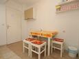 Dining room Smokvina, Dining room in the apartment, (pet friendly).