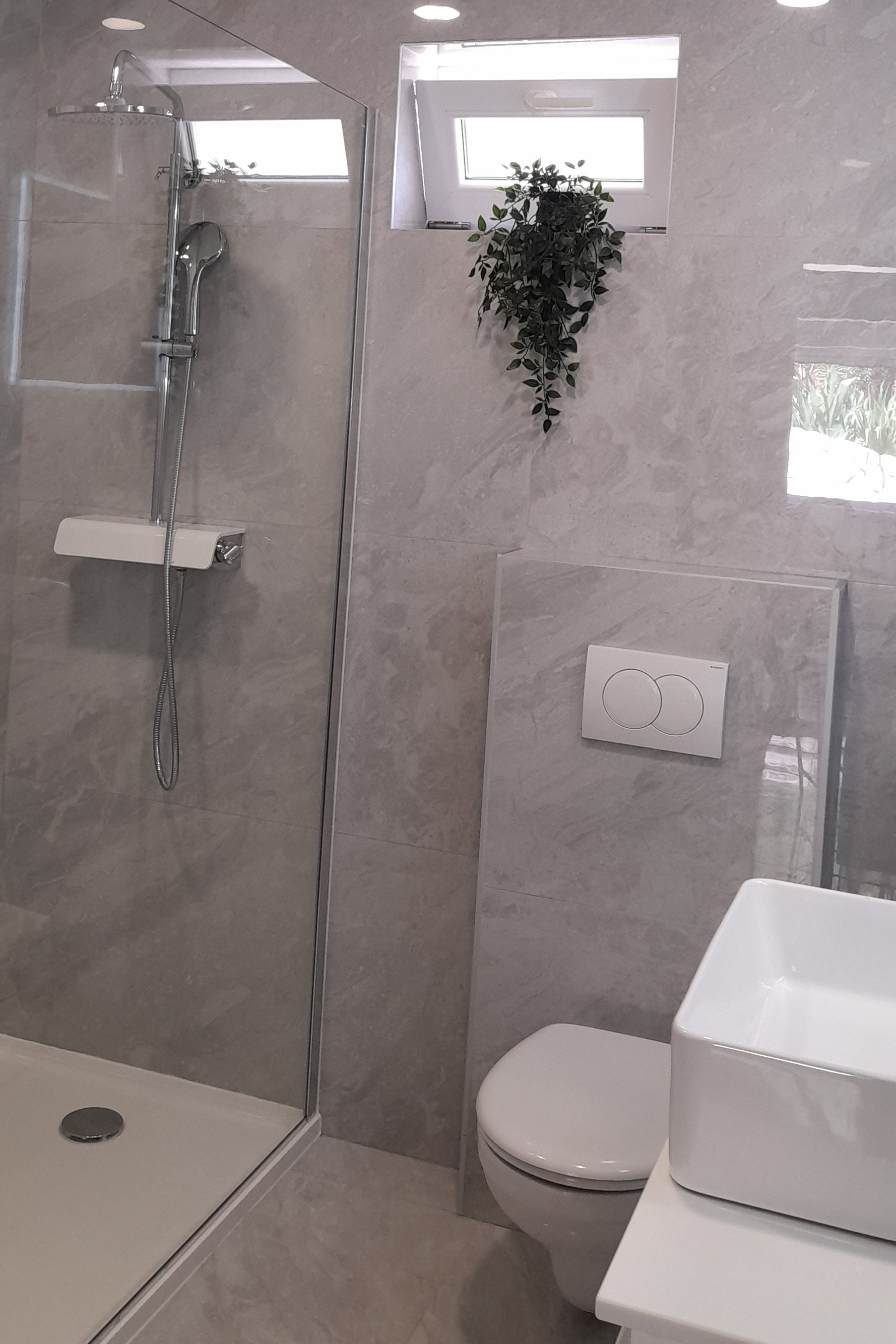 Two bedroom house near beach Cove Skozanje, Hvar  K