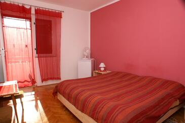 Spalnica Jelsa, Spalnica v nastanitvi vrste room, WiFi.