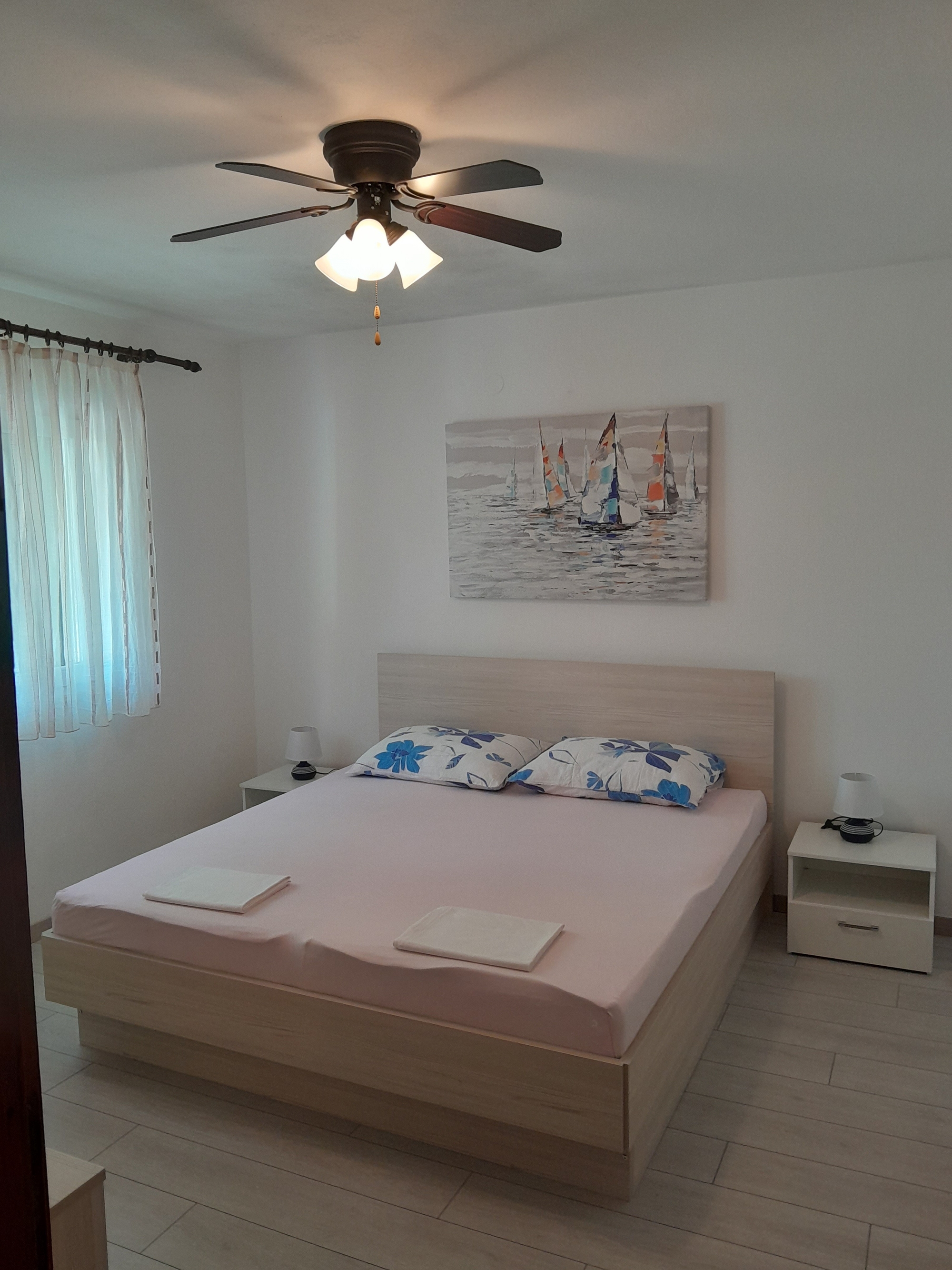 Three bedroom apartment with terrace Mudri Dolac, Hvar  A-a