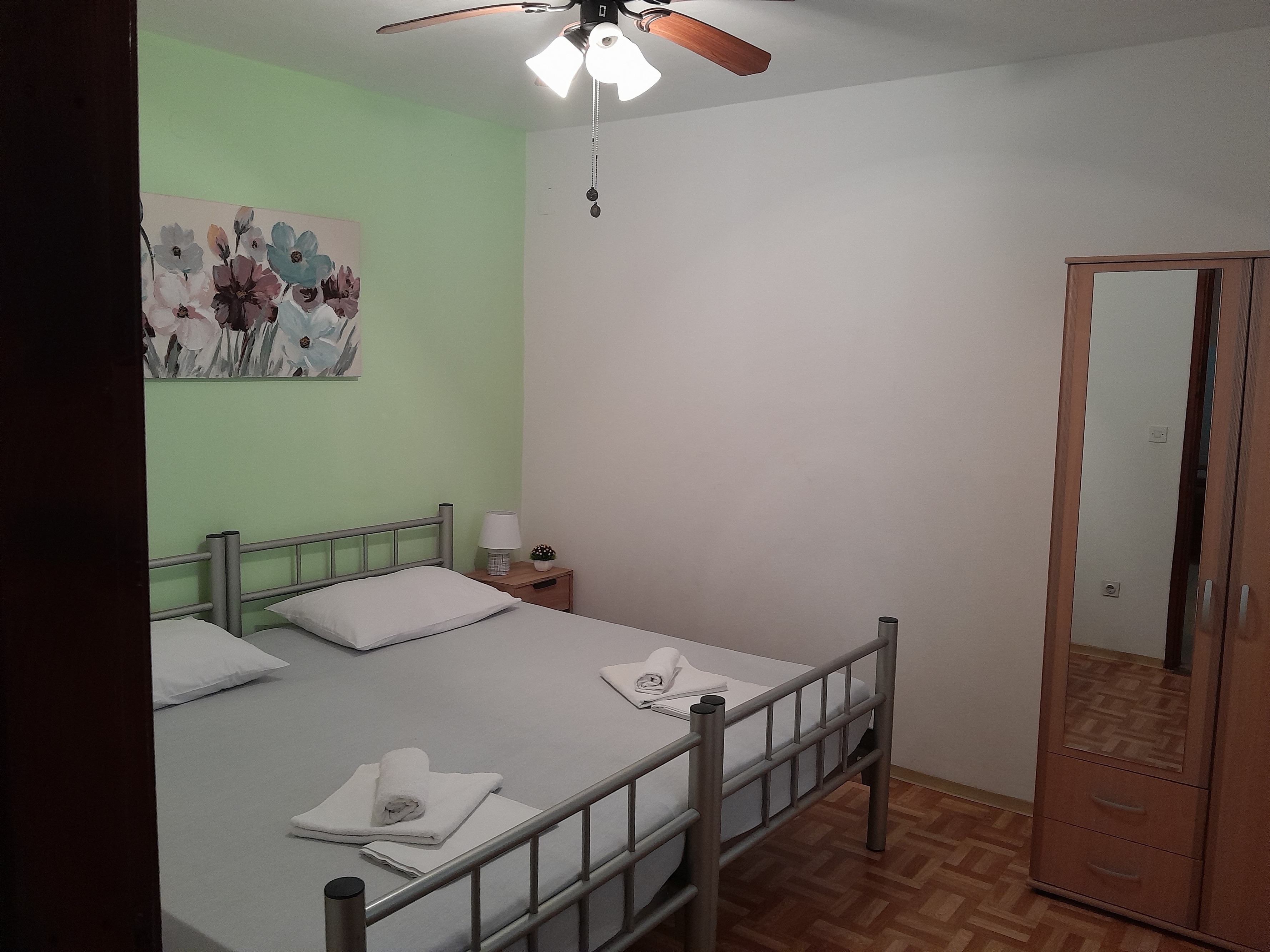 Three bedroom apartment with terrace Mudri Dolac, Hvar  A-a