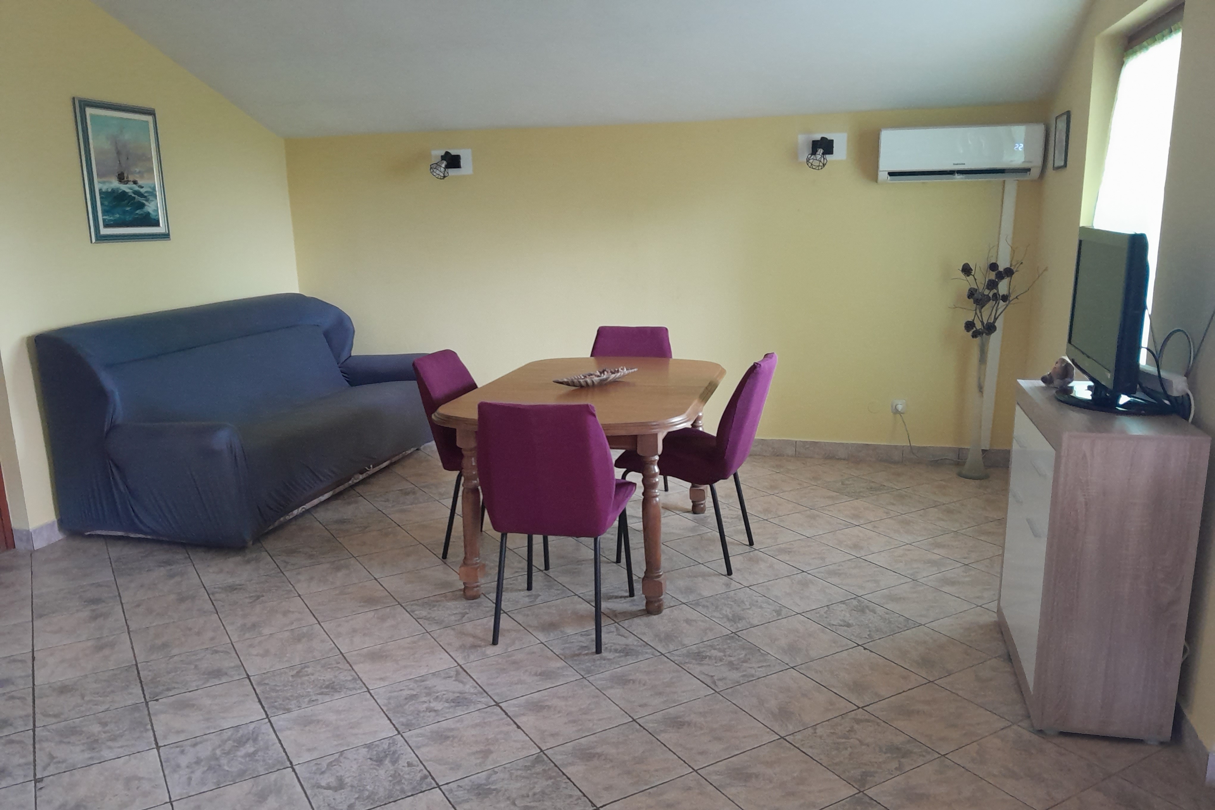 Two bedroom apartment with terrace and sea view Mudri Dolac, Hvar  A-a
