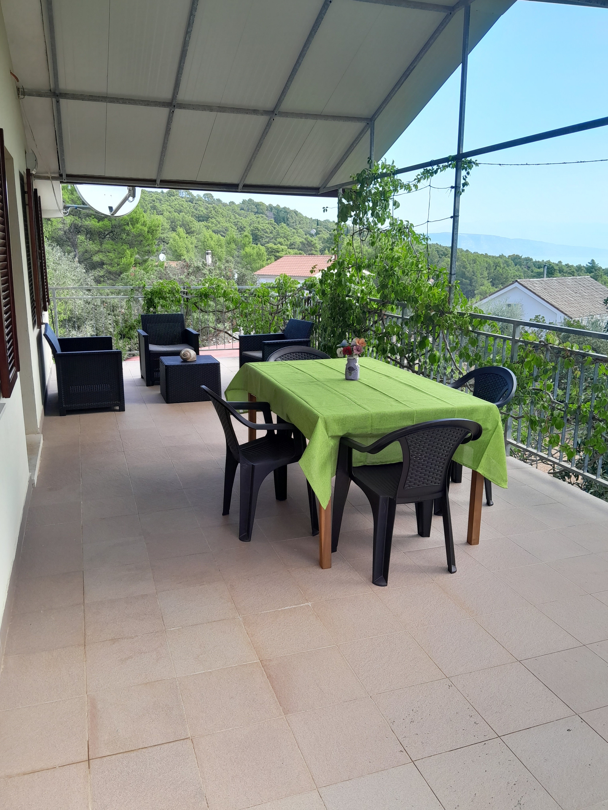 Two bedroom apartment with terrace and sea view Mudri Dolac, Hvar  A-a