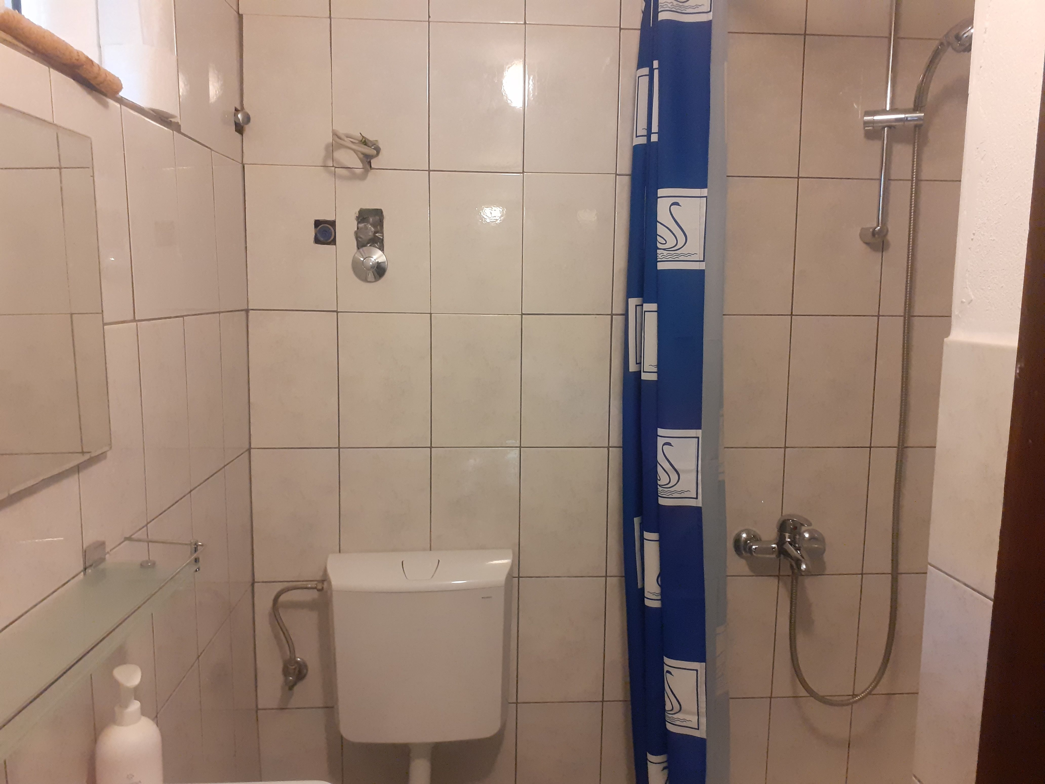 Two bedroom apartment near beach Cove Torac, Hvar  A-a