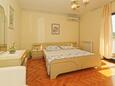 Dormitorio 1 Hvar, Dormitorio 1 in the apartment, air condition available y WiFi.