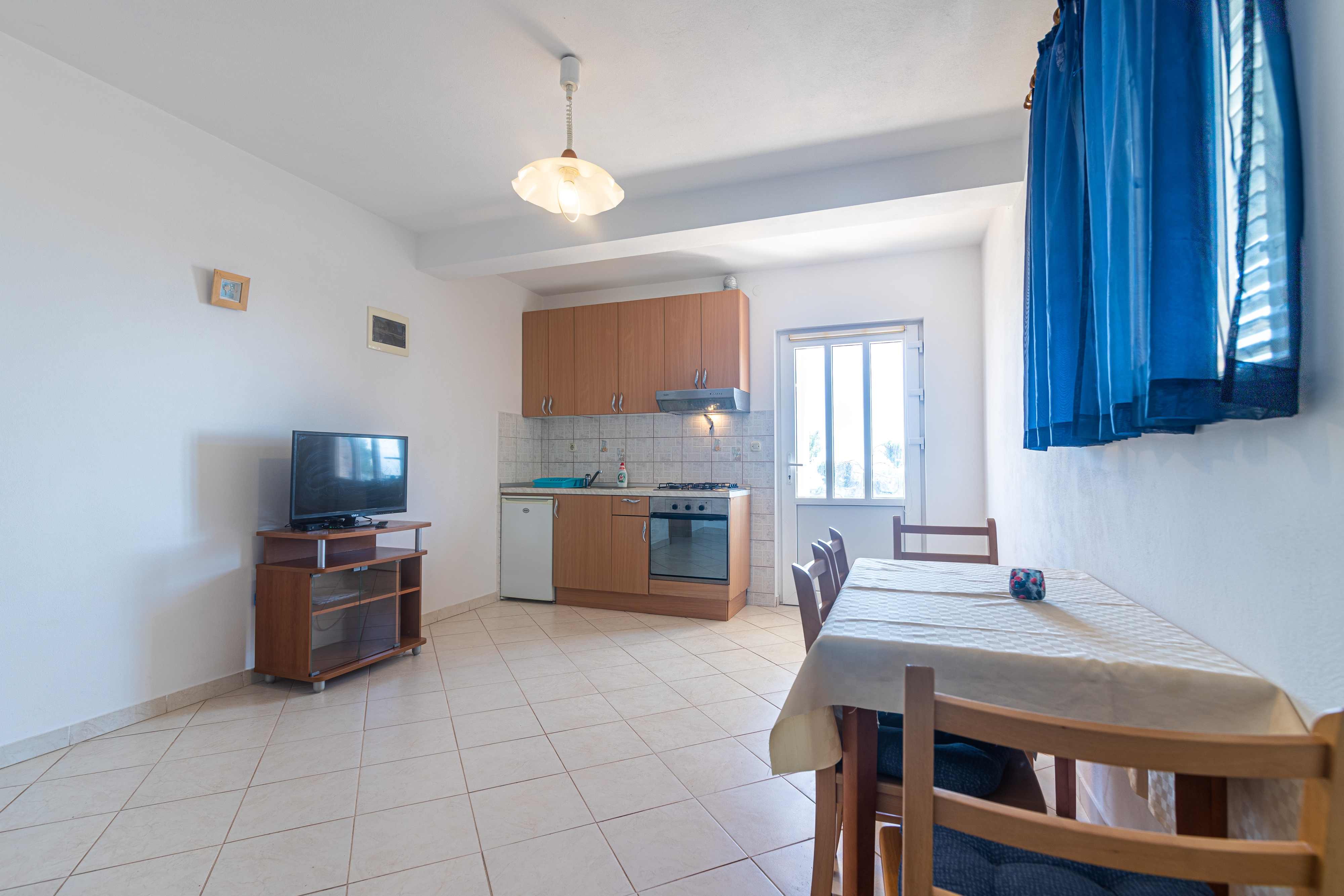 Top Hvar Sveta Nedilja Top Hvar Sveta Nedilja