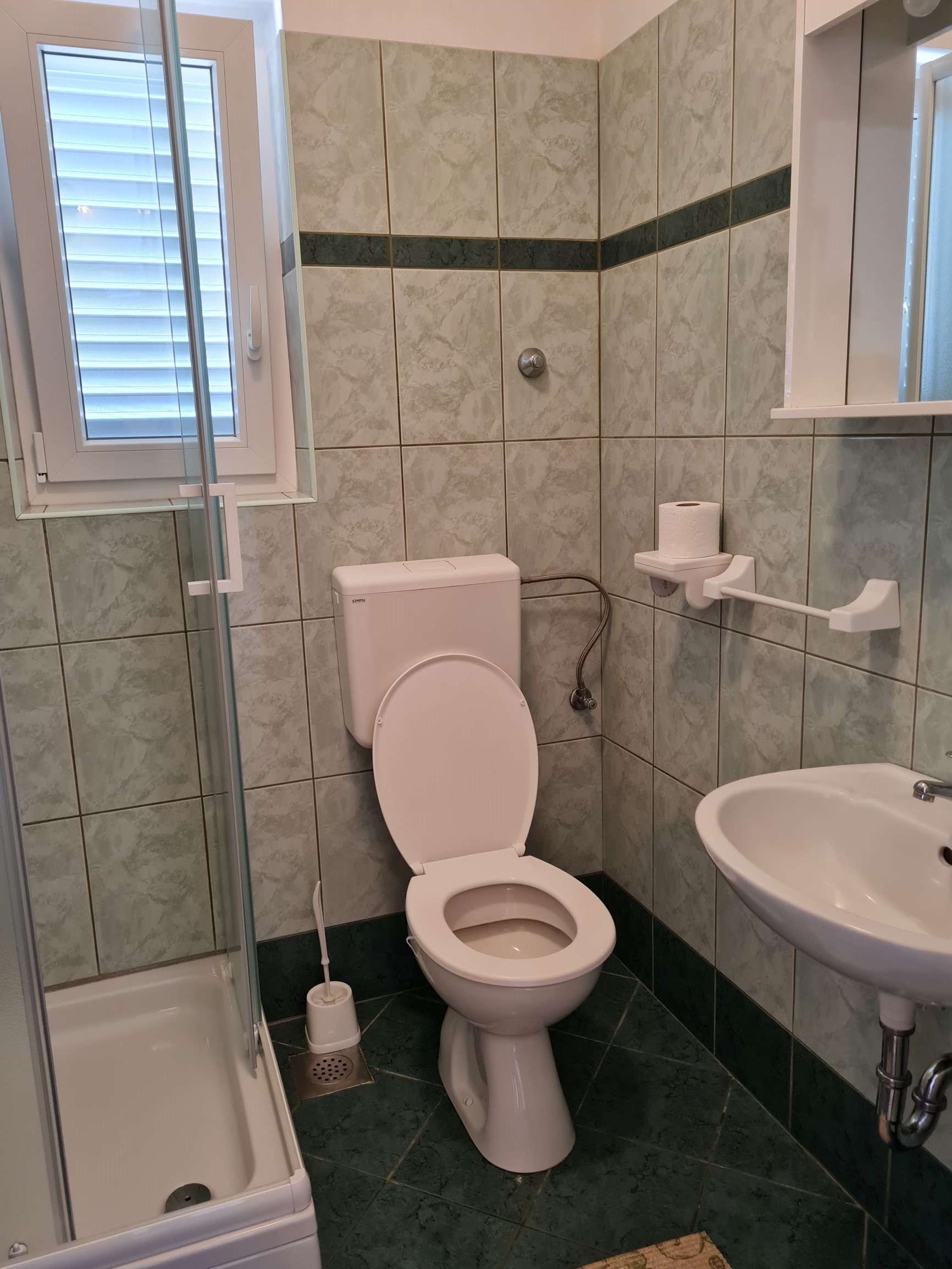 Two bedroom apartment with terrace and sea view Lun, Pag  A-b