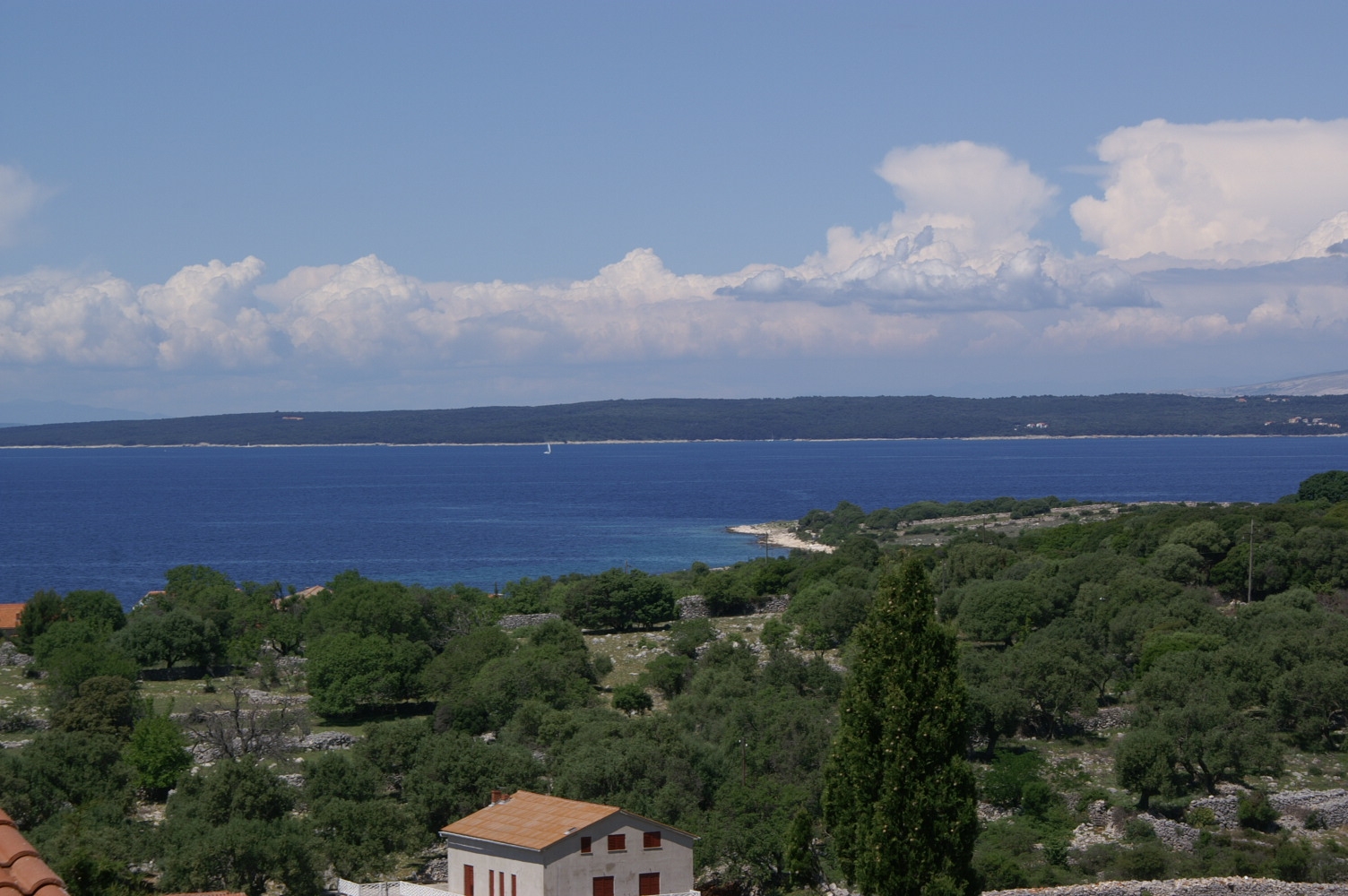 Two bedroom apartment with terrace and sea view Lun, Pag  A-b