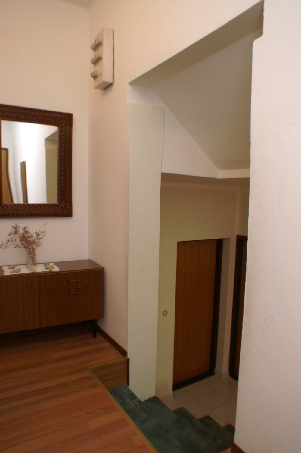 Comfortable and spacious apartment near beach Zubovići, Pag  A-a