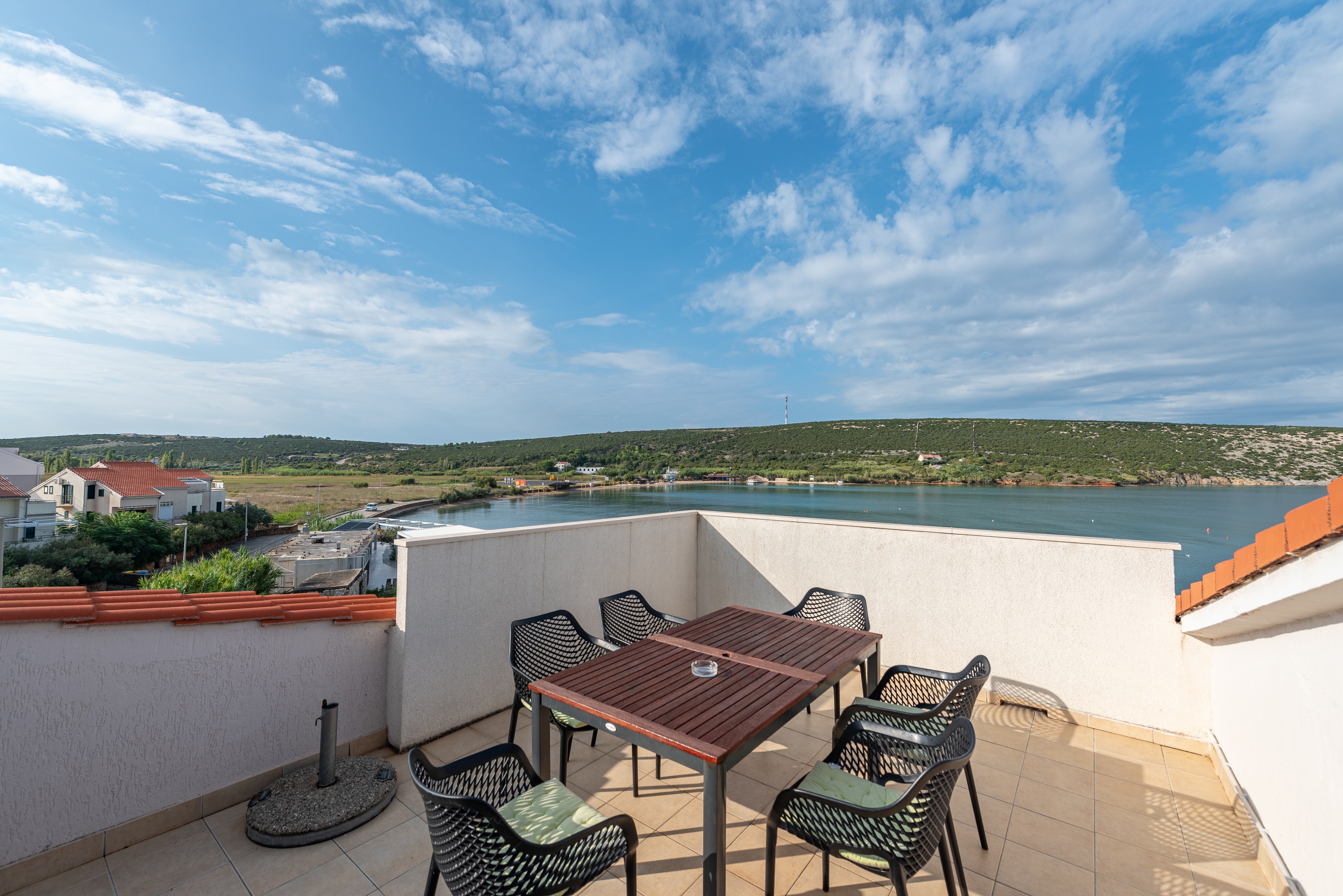 Two bedroom apartment near beach Stara Novalja, Pag (A-4071-a)