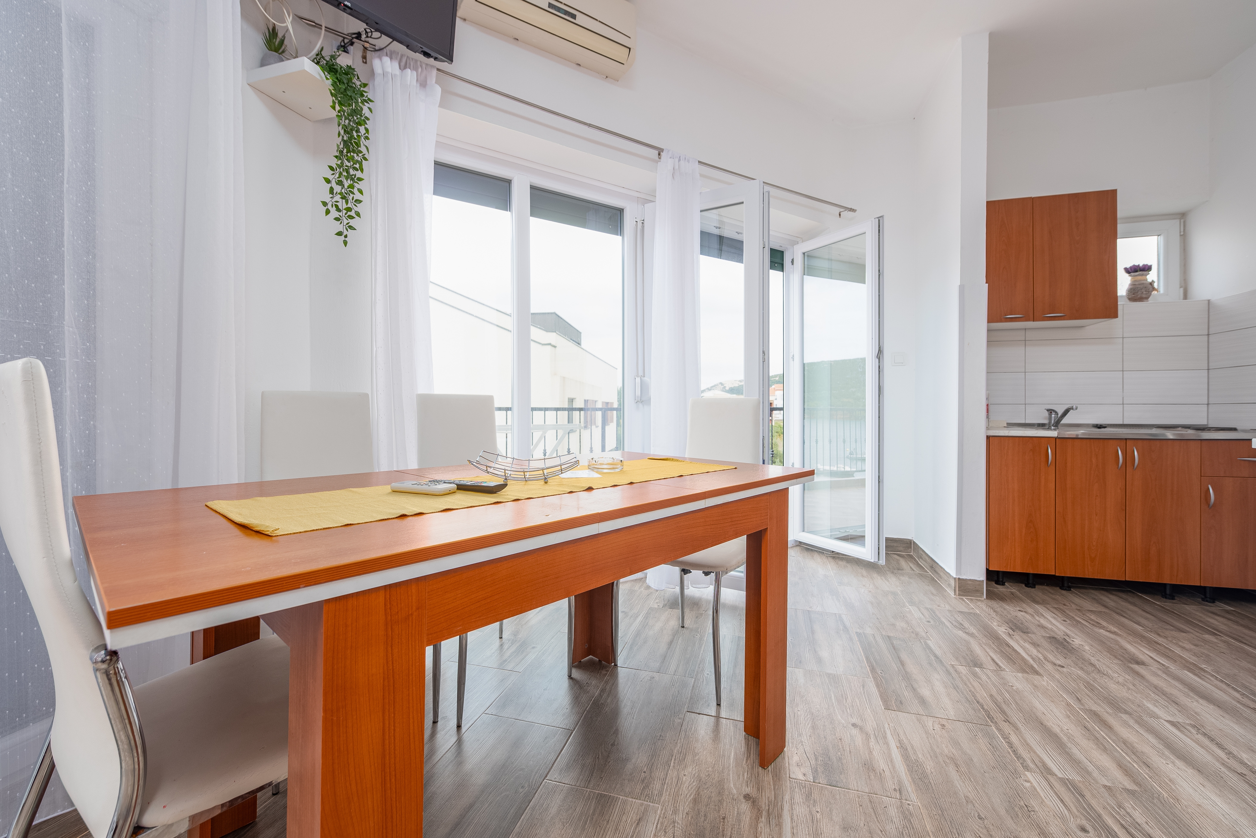 Studio flat near beach Stara Novalja, Pag (AS-4071-a)