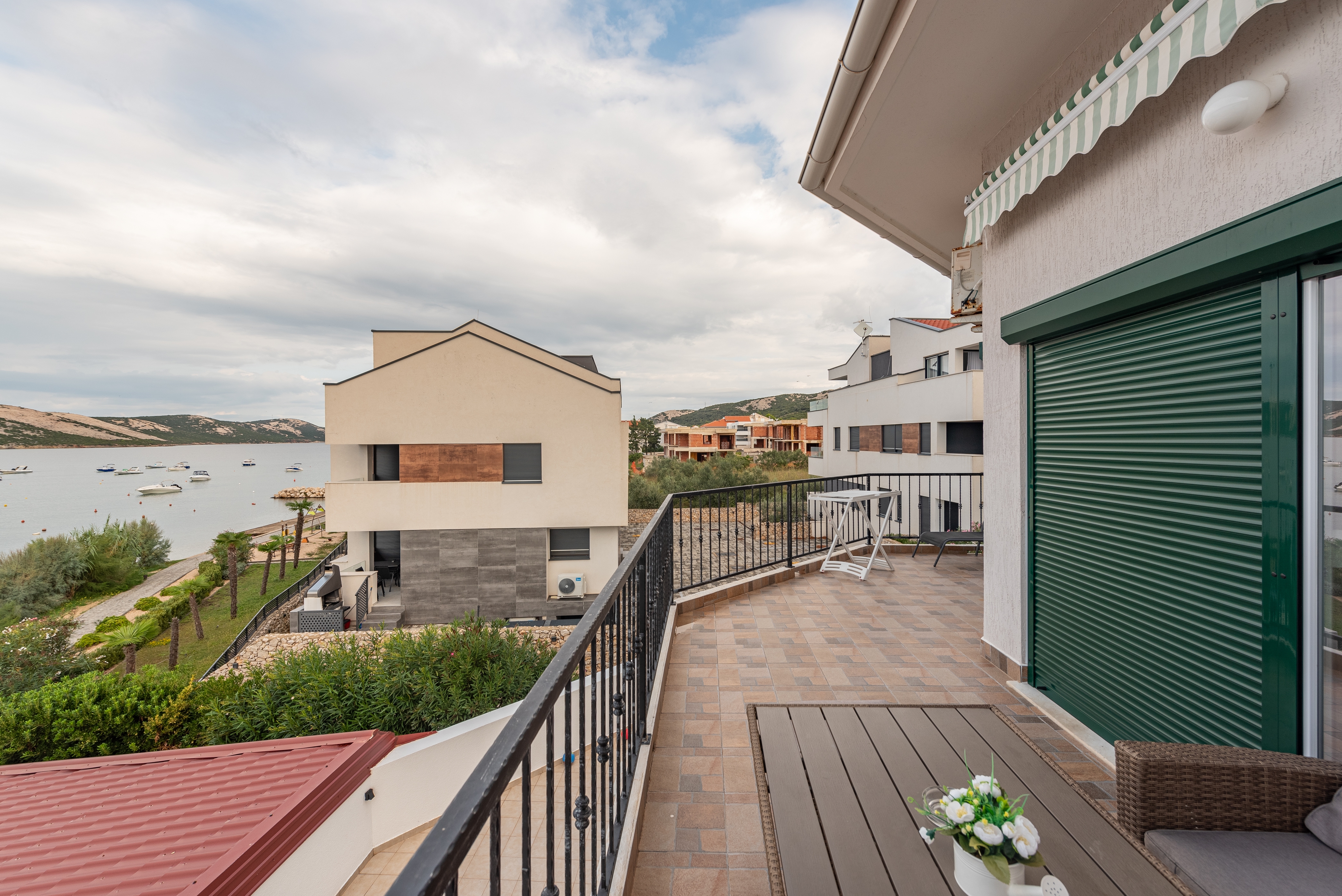 Studio flat near beach Stara Novalja, Pag  AS-a