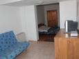 Obývací pokoj Jakišnica, Obývací pokoj v ubytování typu room, domácí mazlíčci povoleni a WiFi.