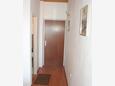 Hallway Jakišnica, Hallway in the room, (pet friendly) and WiFi.