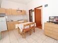 Kuchyně Mandre, Kuchyně v ubytování typu apartment, WiFi.