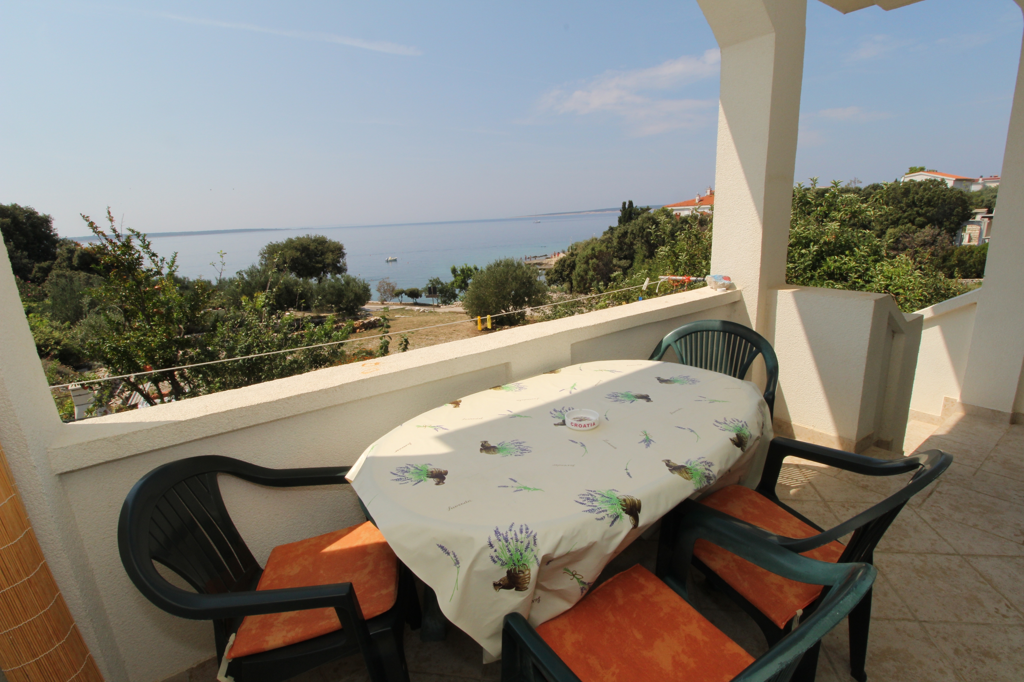 One bedroom apartment near beach Mandre (Pag) (A-4084-d) One bedroom apartment near beach Mandre (Pag) (A-4084-d)