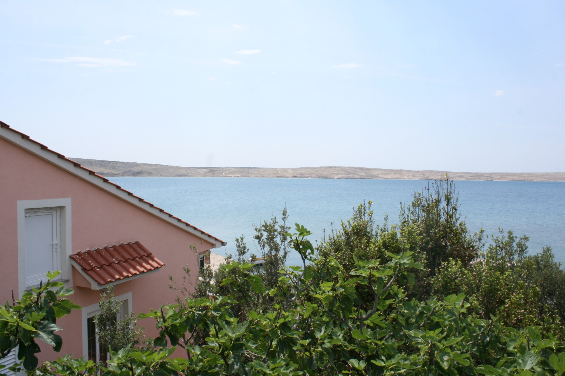 One bedroom apartment near beach Kustići, Pag  A-c