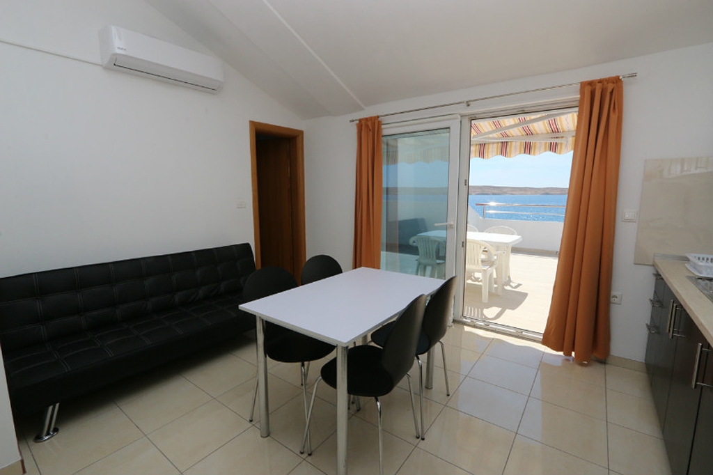 Two bedroom apartment near beach Kustići, Pag (A-4086-e)